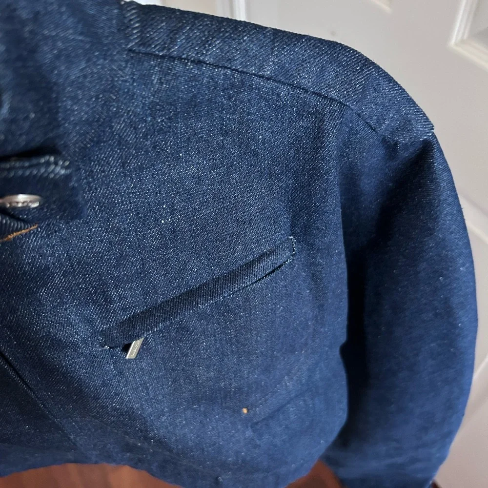 W/ Tags Jacquemus la veste de nimes cabrio Cropped Denim Jacket 38 US6 - Picture 9 of 17